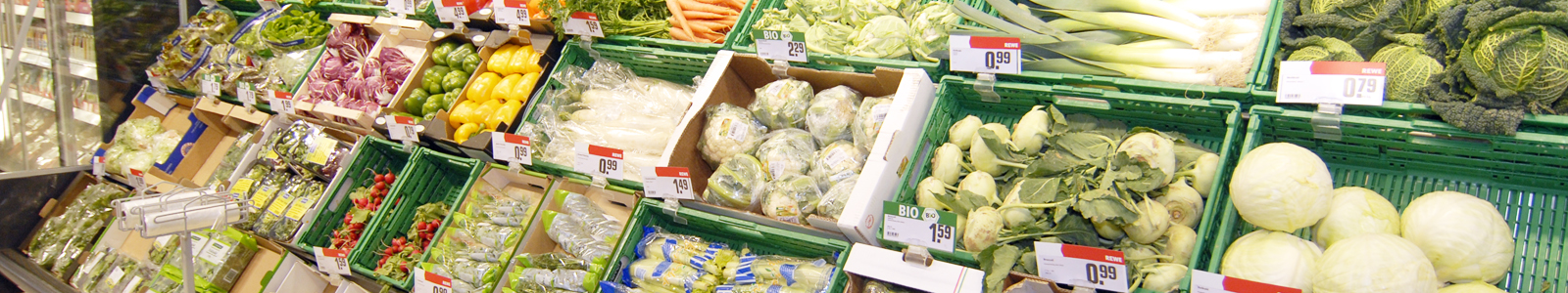Gemüseabteilung im Supermarkt © Dienstleistungszentren Ländlicher Raum